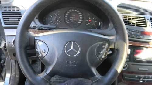 Dezmembrez Mercedes-Benz E-CLASS (W211) 2002 - 2009 E 220 CDI (211.006) OM 646.961 ( CP: 150, KW: 110, CCM: 2148 ) Motorina