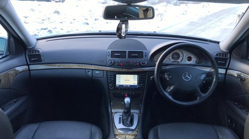 Dezmembrez Mercedes Benz E class W211 model AVANTGARDE