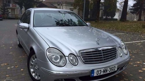 Dezmembrez mercedes benz e class w211