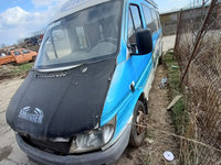 Dezmembrez Mercedes-Benz SPRINTER (W903) 1995 - 2006 416 CDI OM 612.981 ( CP: 156, KW: 115, CCM: 2685 ) Motorina