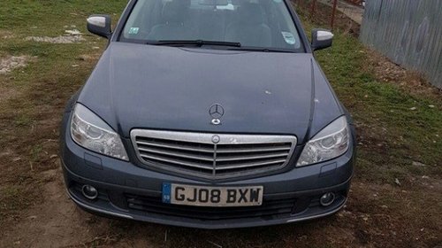 Dezmembrez mercedes benz w204 c220 cdi din 20