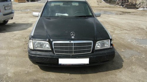 Dezmembrez MERCEDES C 250 din 1994 (2.5 D) (8