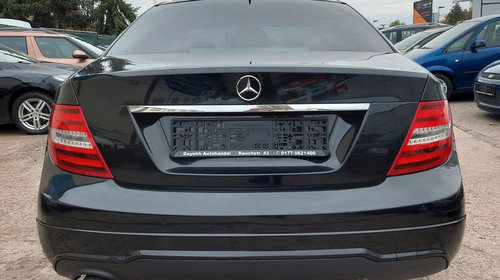Dezmembrez Mercedes C-Class 2.2 CDI sedan cod motor OM651 136 cp / 100 KW transmisie automata an de fabricati