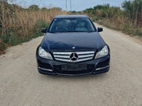 Dezmembrez Mercedes C class C220 cdi w204 facelift