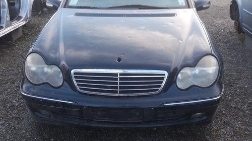 DEZMEMBREZ MERCEDES C-CLASS DIN 2003 MOTOR 2.