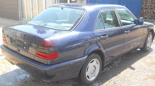 Dezmembrez Mercedes C-CLASS W202 1997 limuzina 1.8