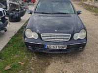 Dezmembrez Mercedes C Class W203 2.2CDI Euro 4 Cod motor 646986