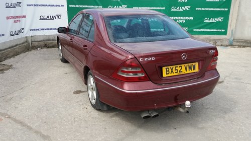 Dezmembrez Mercedes C-CLASS W203 2002 limuzina 2.2CDI