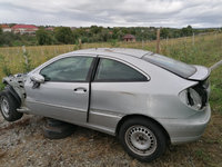 Dezmembrez Mercedes C-Class W203 compact, motor 2.2 diesel, an fabricatie 2004