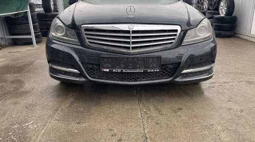 Dezmembrez Mercedes c class W204 Facelift 2.2 euro 5