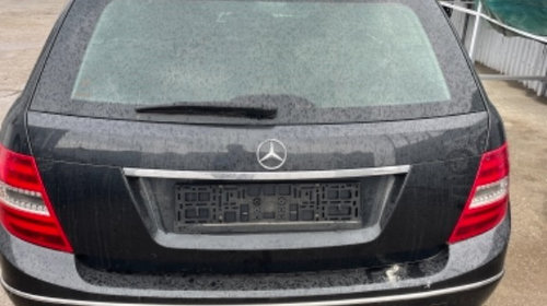 Dezmembrez Mercedes c class W204 Facelift 2.2 euro 5