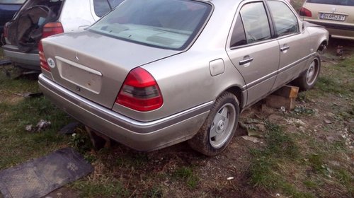 Dezmembrez mercedes c classa w 202. motorizar