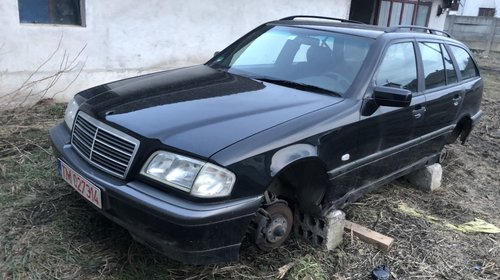 Dezmembrez mercedes c200 an 1996-2000