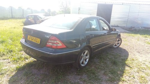 Dezmembrez Mercedes C200 CDI, an 2004