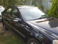 Dezmembrez Mercedes C200 compresor w203 an 2003 orice piesa