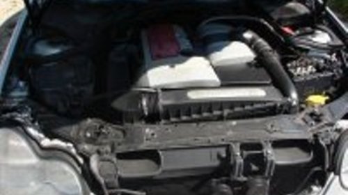 Dezmembrez Mercedes C200 Kompressor din 2001