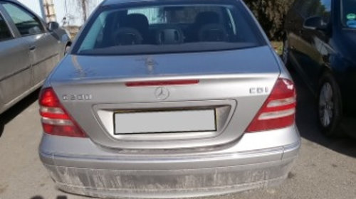 DEZMEMBREZ MERCEDES C200 W203 6 TREPTE MANUALA DIN 2005