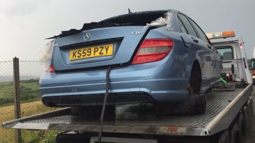 Dezmembrez Mercedes C200 W204