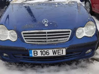 Dezmembrez Mercedes C220 cdi w203 facelift an 2005