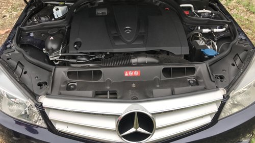 Dezmembrez Mercedes c220 cdi w204 170cp euro 4