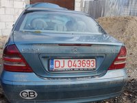 Dezmembrez Mercedes C220 W203 manual