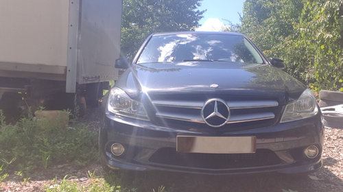 Dezmembrez mercedes c220 w204 2.2cdi euro 5