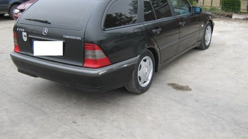 Dezmembrez Mercedes C250 din 1998, 2.5d