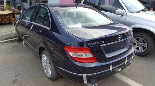 Dezmembrez Mercedes C320 CDI - 4 Matic - W 20