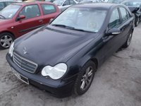 Dezmembrez Mercedes Clasa C (W203), 2.0cdi