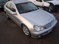 Dezmembrez Mercedes Clasa C (W203), C200, orice piesa!