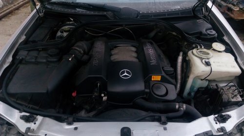 Dezmembrez Mercedes CLK 320 cdi 1997-2001