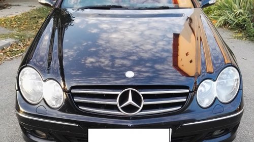 Dezmembrez Mercedes CLK 350 BENZINA W209 CABR
