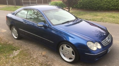 Dezmembrez Mercedes CLK C209 2005 W209 2,7 cdi.