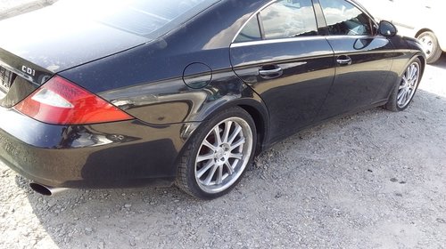 Dezmembrez Mercedes Cls 320 an 2008