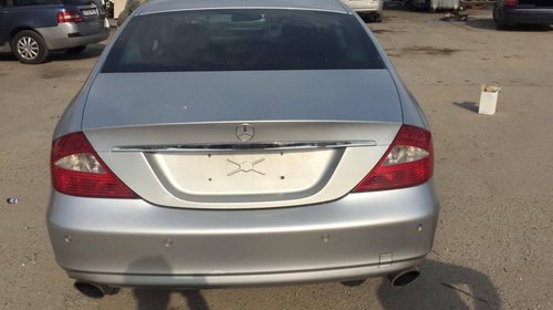 Dezmembrez Mercedes CLS w219 3.0 CDI