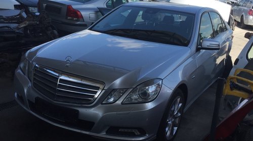 Dezmembrez Mercedes E clas w212 din 2010 E250 motor 2.2 biturbo