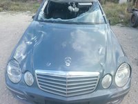 Dezmembrez mercedes e class E270 w211