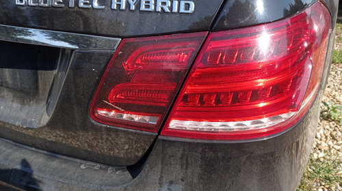 Dezmembrez Mercedes E-Class S212 2014 E300 hybrid 2.2