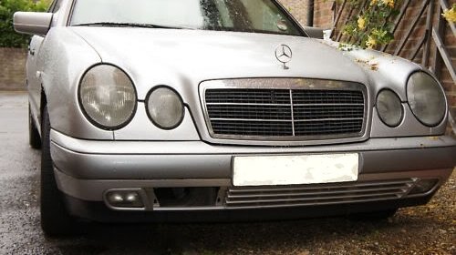 Dezmembrez Mercedes E Class W210