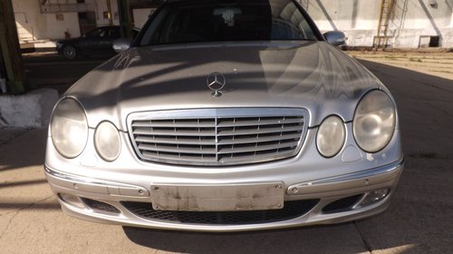 Dezmembrez Mercedes E-CLASS W211 2003 Break 3