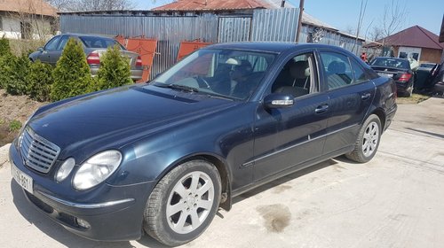 Dezmembrez Mercedes E-CLASS W211 2005 Berlina