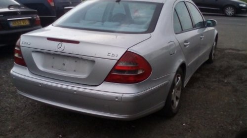 Dezmembrez Mercedes E-CLASS W211 2005 Limuzin