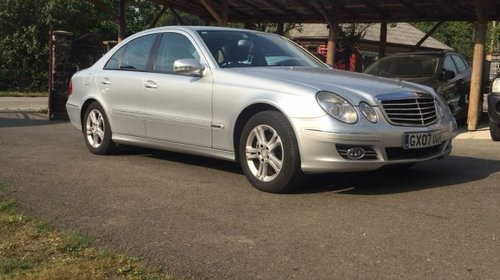 Dezmembrez Mercedes E-CLASS W211 2007 HATCHBACK 2.2 CDI