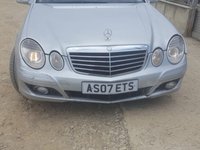 Dezmembrez mercedes e classe an 2008