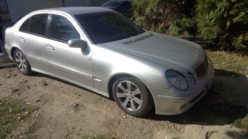 DEZMEMBREZ MERCEDES E220 CDI W211