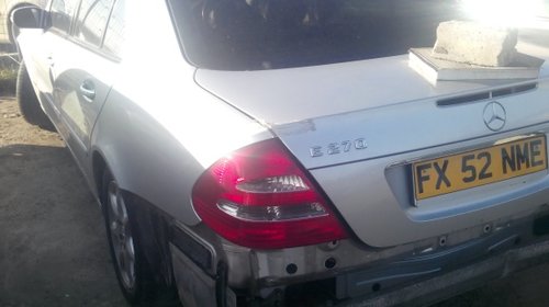 Dezmembrez Mercedes E270cdi 130kw din 2004