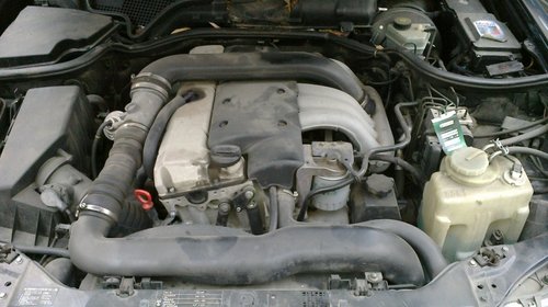 Dezmembrez Mercedes E290 fabricatie 1997, motor 2874 cc, diesel