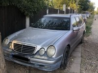 Dezmembrez Mercedes E320cdi S210