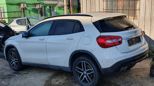 Dezmembrez Mercedes GLA X156 2016 suv 1.6 benzina