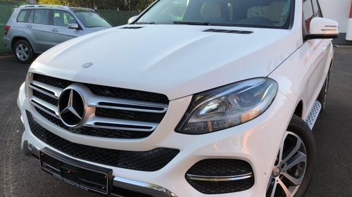 Dezmembrez Mercedes GLE 350